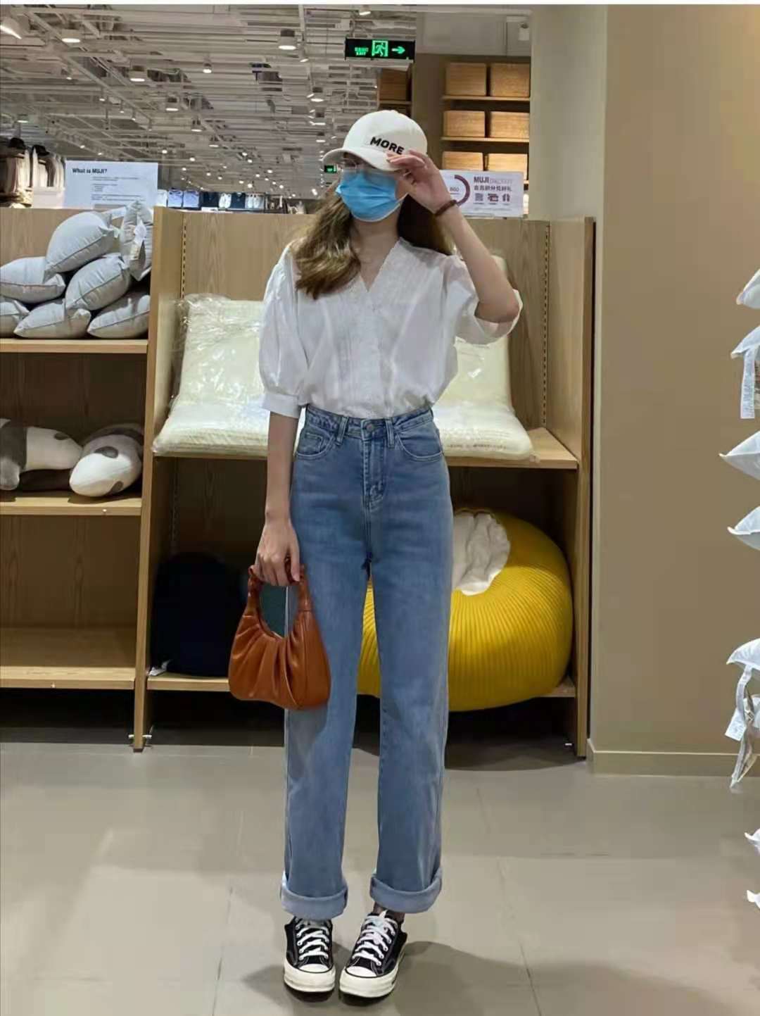 男孩子夏天怎么穿衣服有气质,夏天怎样穿衣服时尚有气质