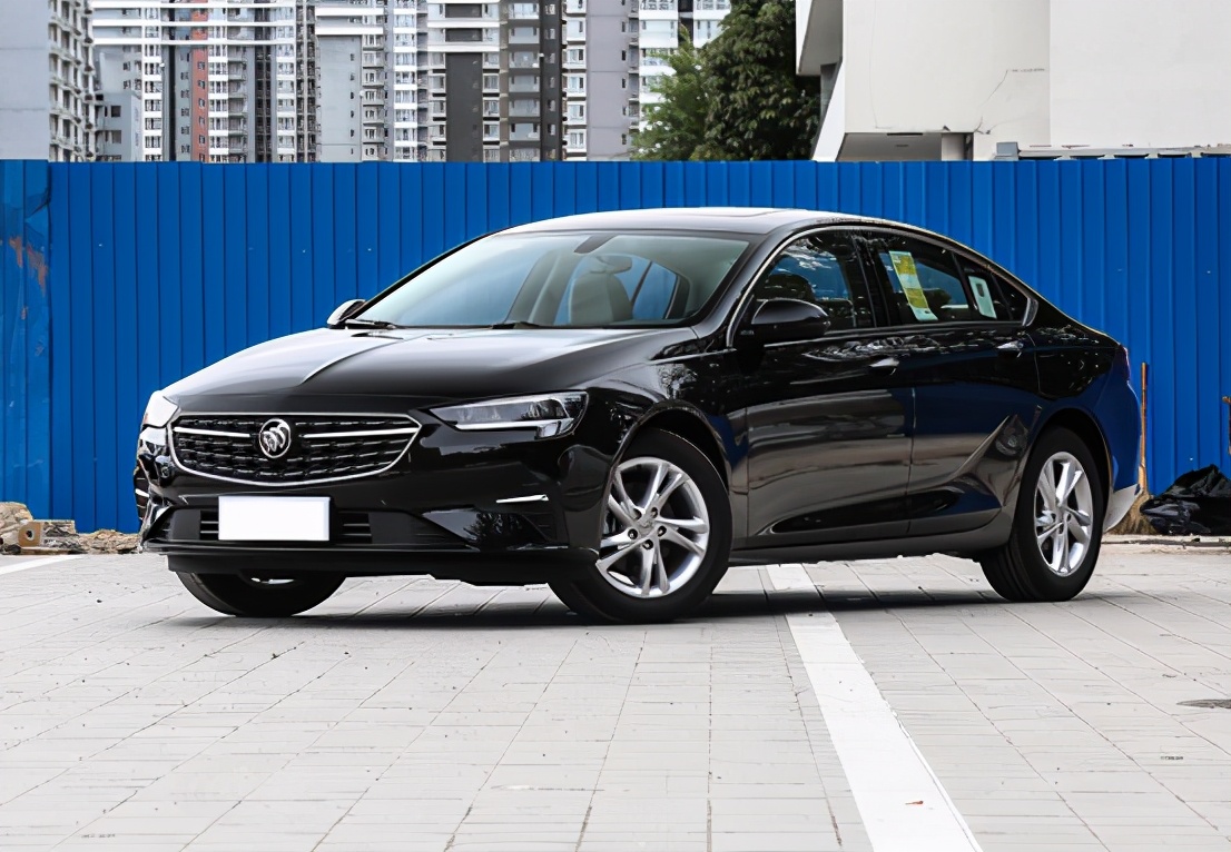 别克君威1.5t油耗真实油耗多少,2018年君威1.5t8万km能不能买