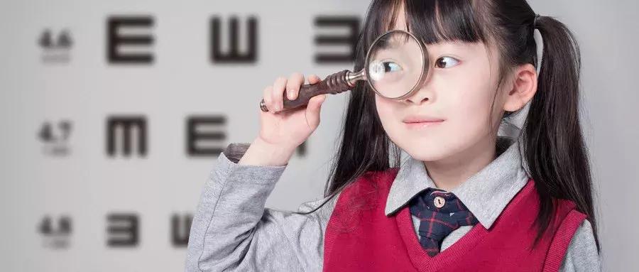弱视训练3个月矫正视力右0.7左1.0,宝宝弱视如何才能早期发现