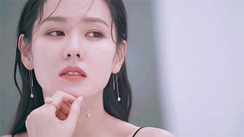 别被孙艺珍骗了，她才不是什么小白兔