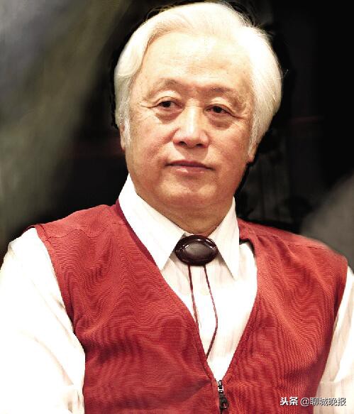 李燕清华大学美术学院教授,著名画家李燕