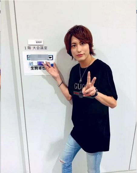 中年女人也需要爱！26岁男子当“职业男友”月入100万