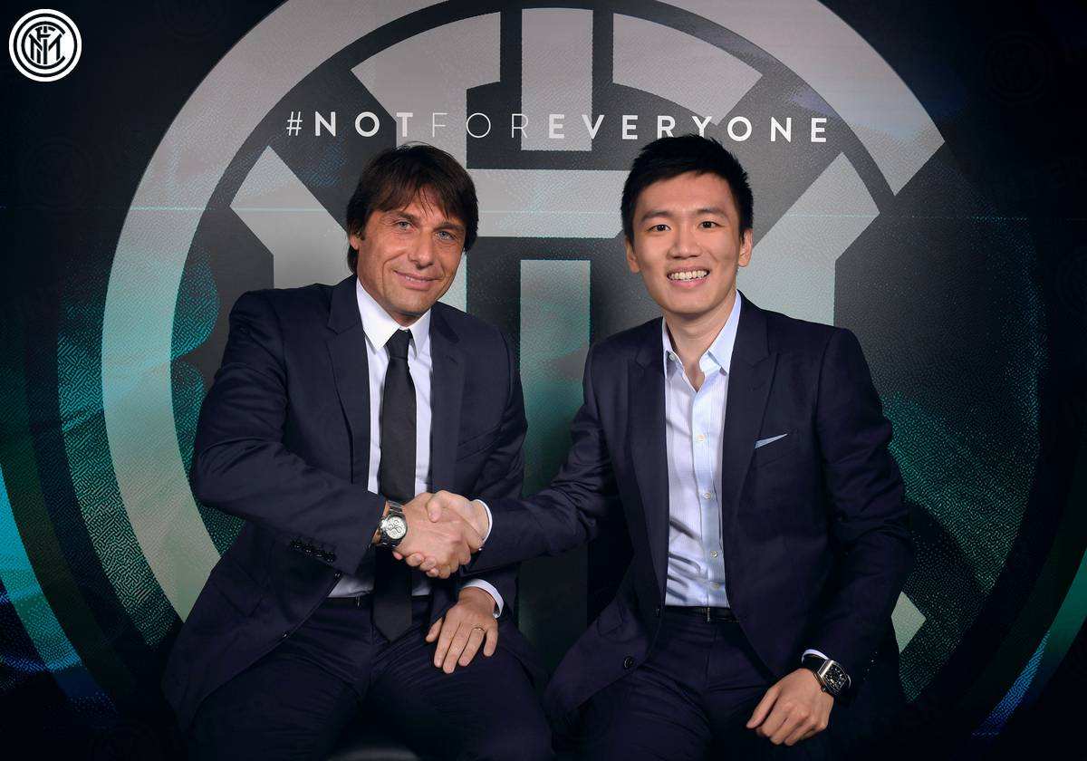 为张康阳点赞！国际米兰主席率俱乐部成员，向武汉捐赠30万只口罩