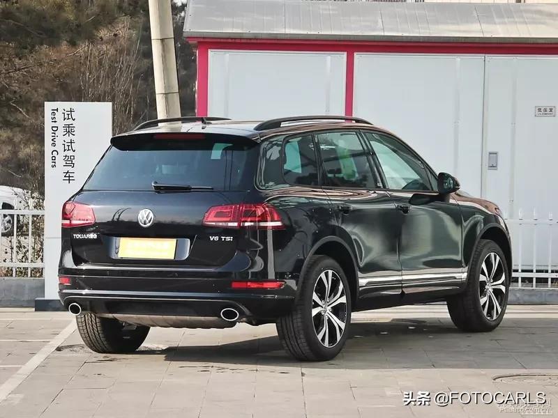 大众途锐老款新款比较,大众途锐老款和新款差别