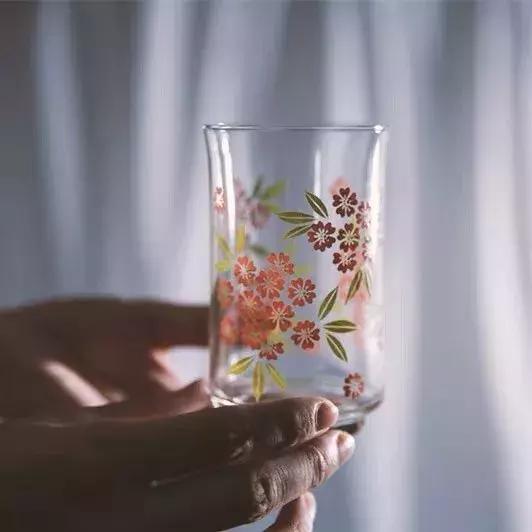 从今天起做一个有用的人,从今天起做一个有钱的人朗诵