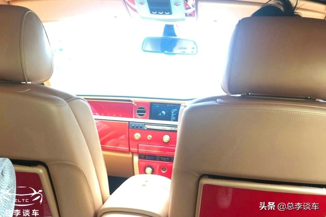 洪永时定制的金幻影，车漆10层，徽章镶336颗钻，司机开车有压力