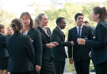 留学但是不会外语,留学法国却不会法语