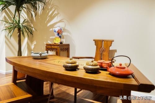 虎斑木橡木家具哪种好,虎斑木家具质量