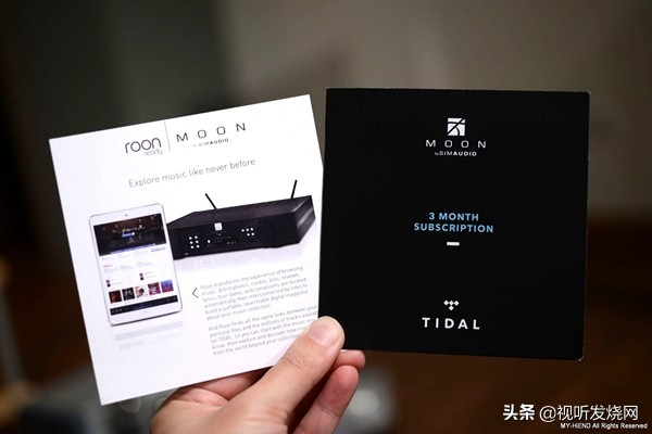 很强大!只要配上后级就OK:Moon390串流*放播**器/前级