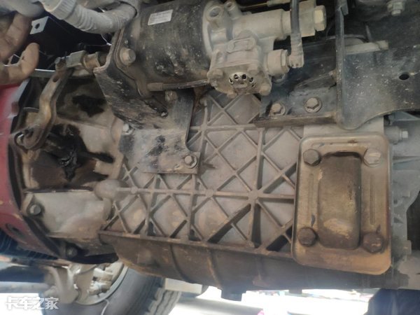 奥铃轻卡4.2米康明斯发动机的通病,江淮帅铃q6康明斯发动机怎么样