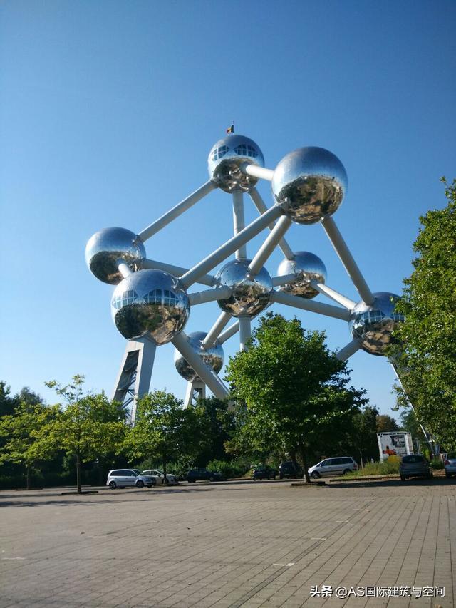 世界公认四大奇葩建筑,世界上最奇葩的建筑让人忍无可忍