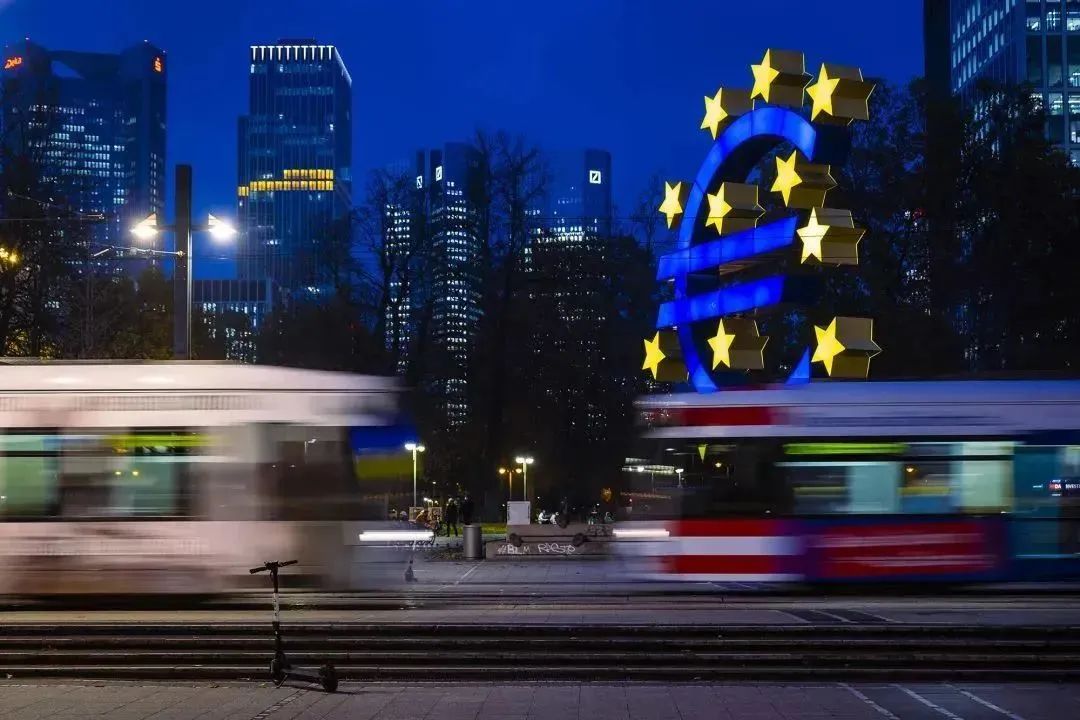 最顶级扫街相机徕卡sl2,徕卡sl2配哪个镜头最合适