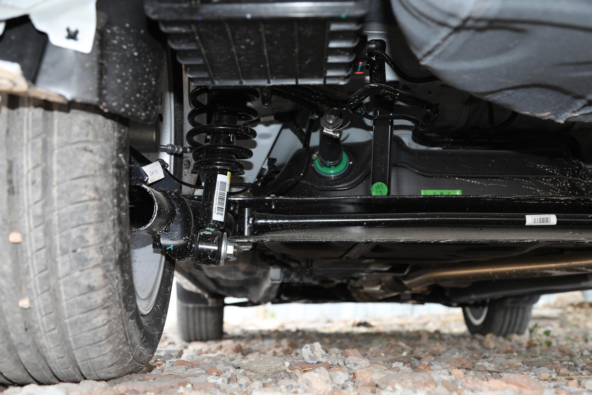 吉利远景1.5l自动挡发动机,吉利远景1.3t发动机