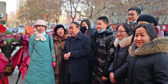 陕人自嗨，“贾学”出笼：劝君潜心研究 莫要自我吹捧