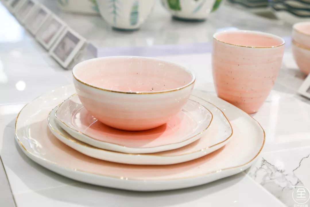 就在明天！西溪印象城年中庆开启！买800送400！AJ限量款发售