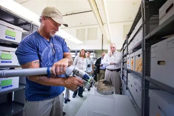 回顾1962年美国恶魔岛越狱事件,美国恶魔岛三人越狱事件