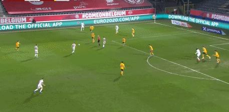 比利时3-0瑞典卢卡库最后一球,比利时vs威尔士库尔图瓦