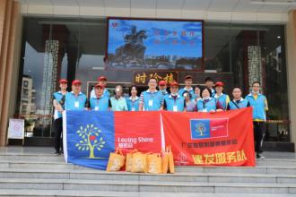 74岁白内障患者重获光明,高州中医院白内障病人