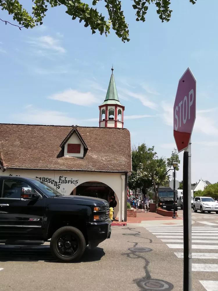 美国加州丹麦小镇,美国加州西雅图小镇