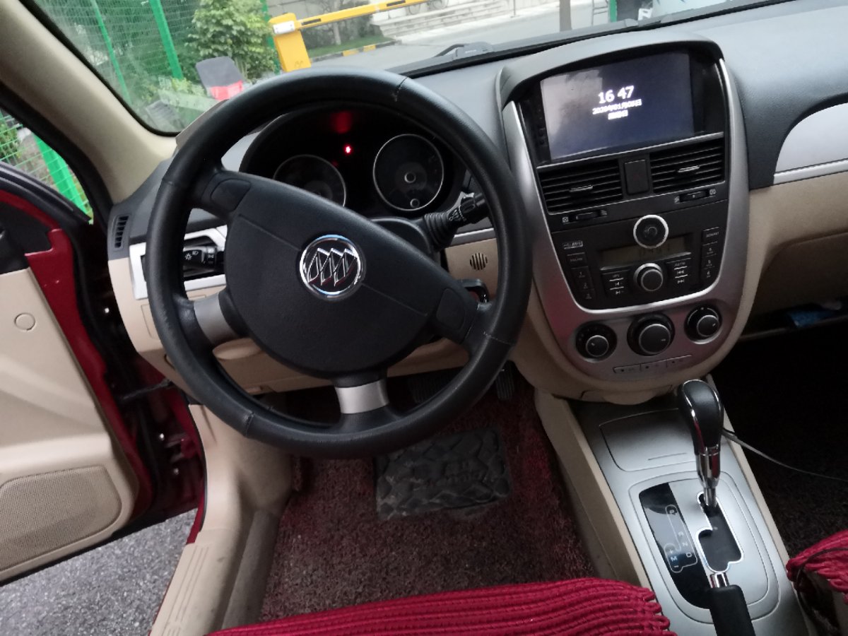 别克凯越4万到5万元自动挡高配,全新别克凯越4万起售