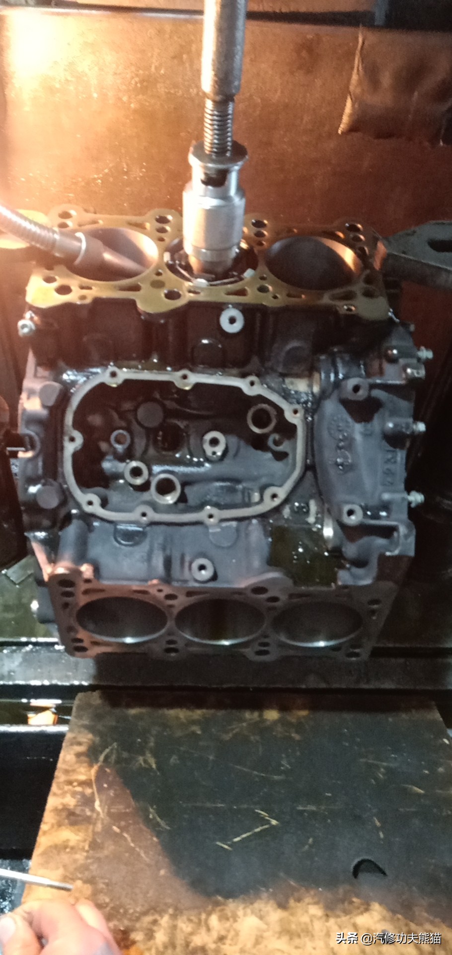 2003年老奥迪a6,2012年奥迪a6经典