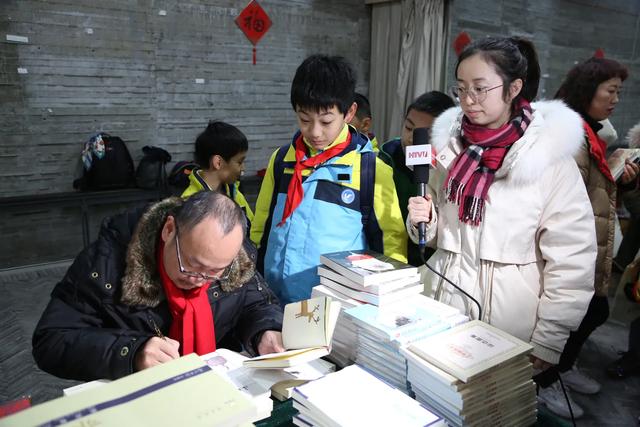 文化走亲越走越亲,杭州桐荫堂书院坚持17年爱心助学