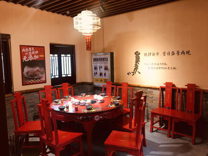 谢霆锋成都打卡百年老店,谢霆锋打卡上海网红店