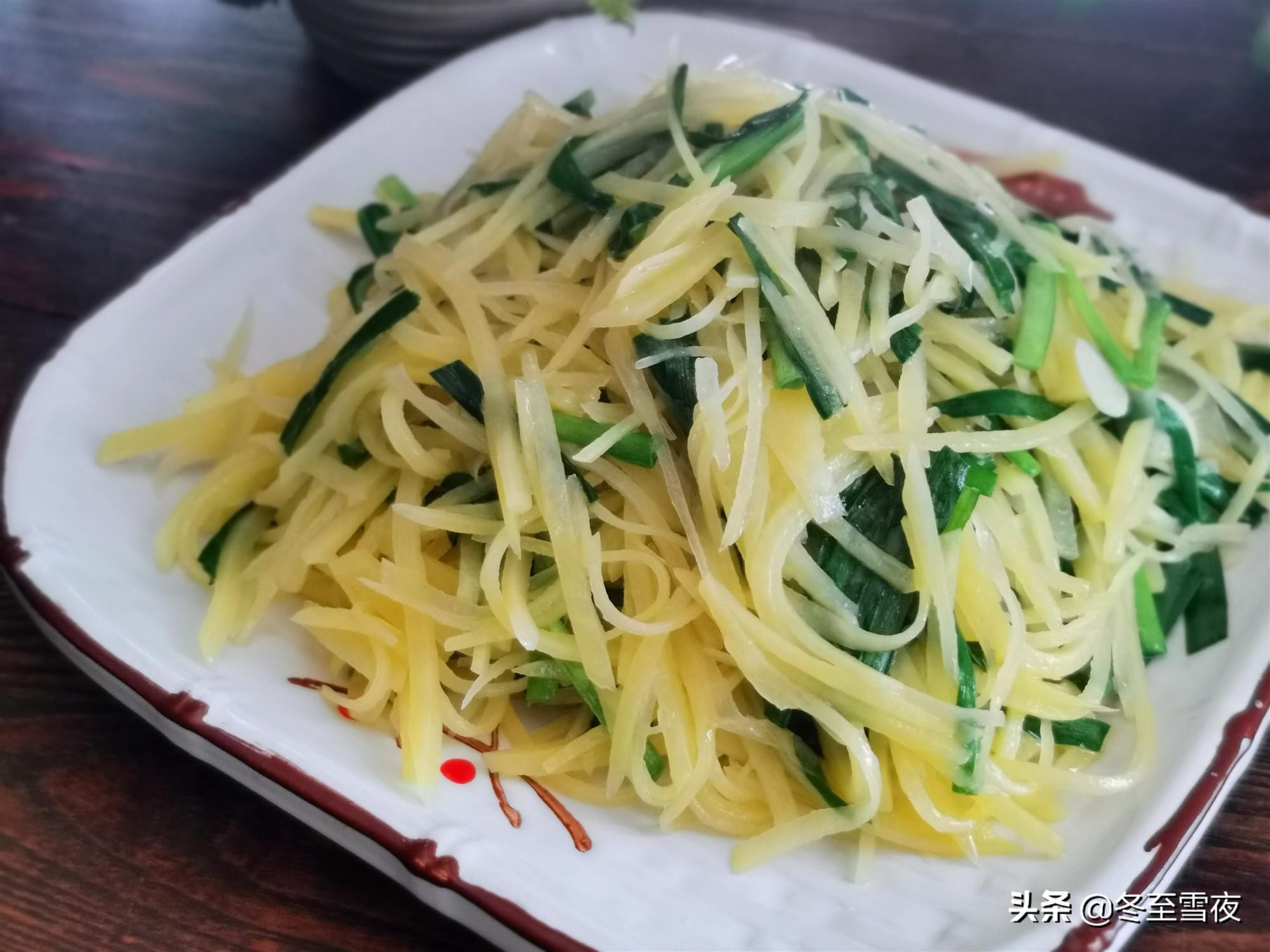 土豆怎么做好吃又简单家常菜教程,土豆怎样做好吃又简单的家常菜