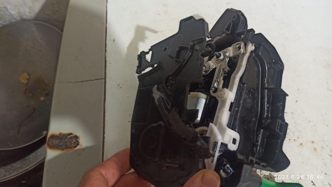 长城c30左前门锁块更换视频,长城c30左前锁块