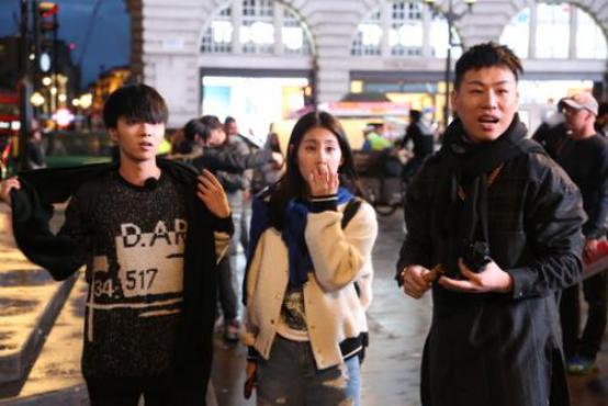 艾小羊：华晨宇非婚生女：一场完美的公关