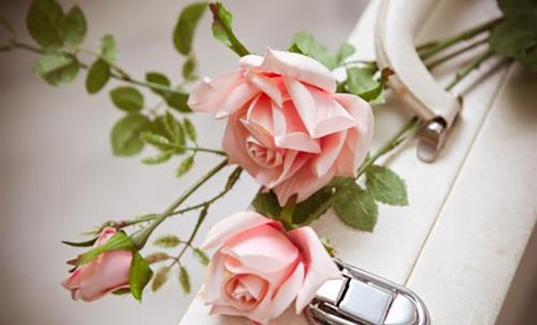 分手后,我没有换手机号,只是平静地忽略他一次次的好友申请验证