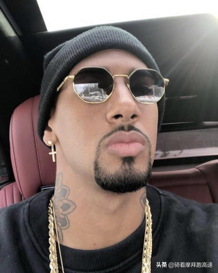 足球先驱人物,足球新时代的领军人物