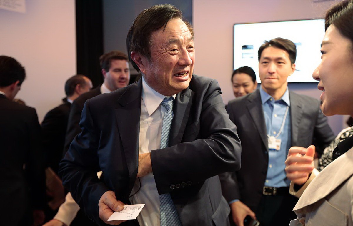 任正非谈干部的四个标准,华为任正非是如何提拔干部员工的