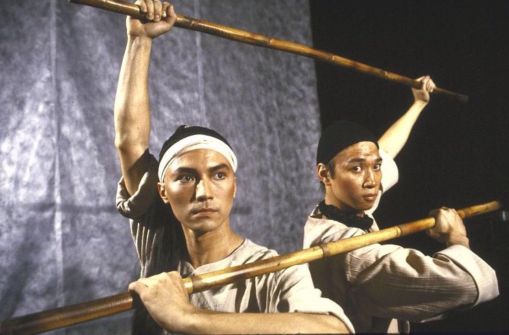 尊龙陈冲1988年奥斯卡颁奖典礼 (孤独的尊龙和陈冲)