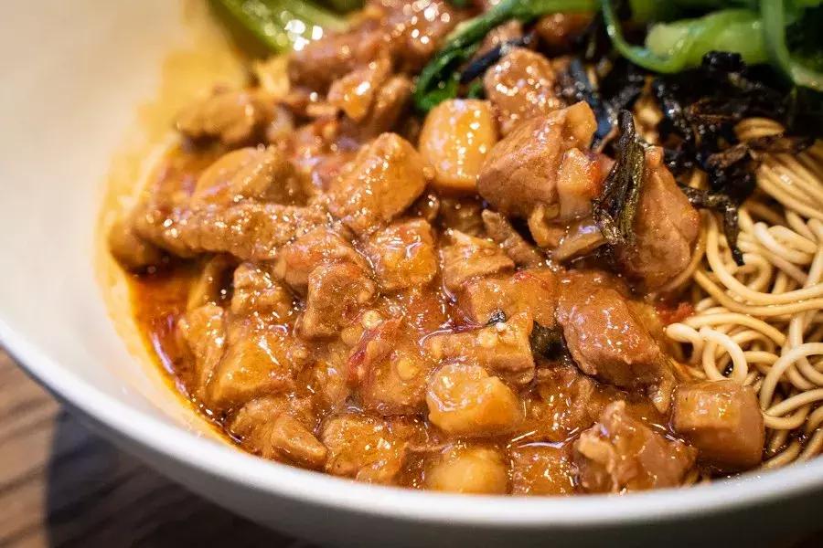 上海面馆沪西老弄堂地址,上海闸北区十大人气面馆