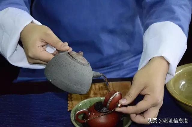 潮汕工夫茶的七个步骤冲泡法,潮汕工夫茶的冲泡过程视频讲解