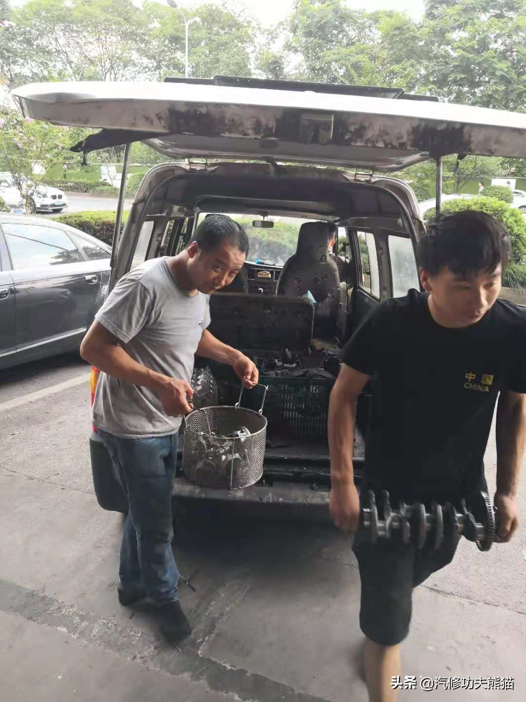 进口迈腾旅行版哪一款不烧机油,14年大众迈腾旅行版进口驾驶感受