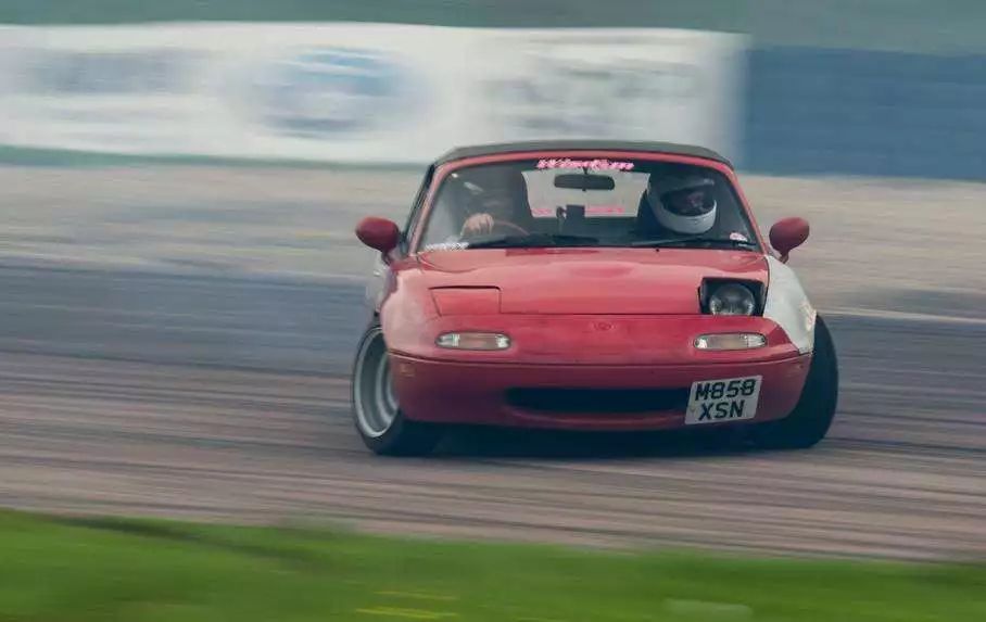 雅阁君威凯美瑞阿特兹怎么选,雅阁天籁凯美瑞迈腾君威对比