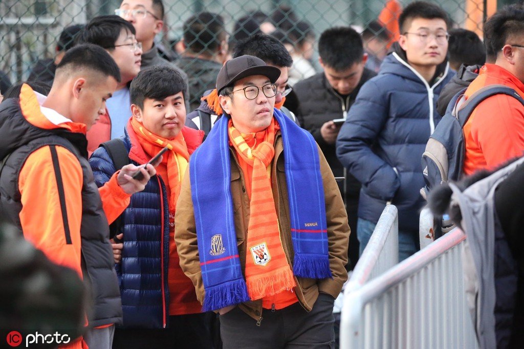 足协杯山东泰山对阵青岛直播,足协杯决赛山东泰山vs申花推荐