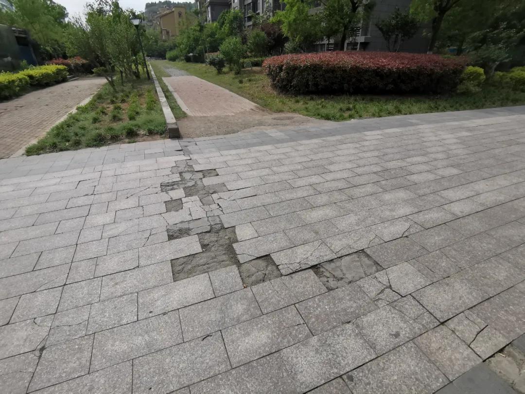 相隔一公里的房价,相隔1000米房价相差很多