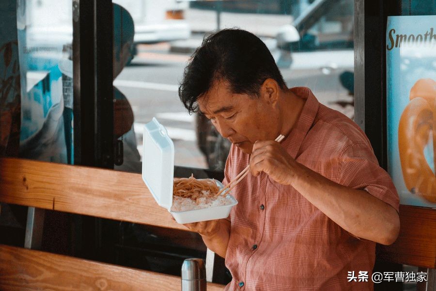 火车卧铺为什么买不到票,火车卧铺有票为什么买不上
