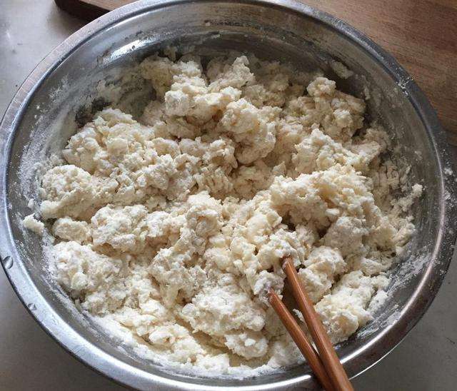 用电饼铛烙饼不塌陷的窍门,用电饼铛烙饼怎么才能烙松软了