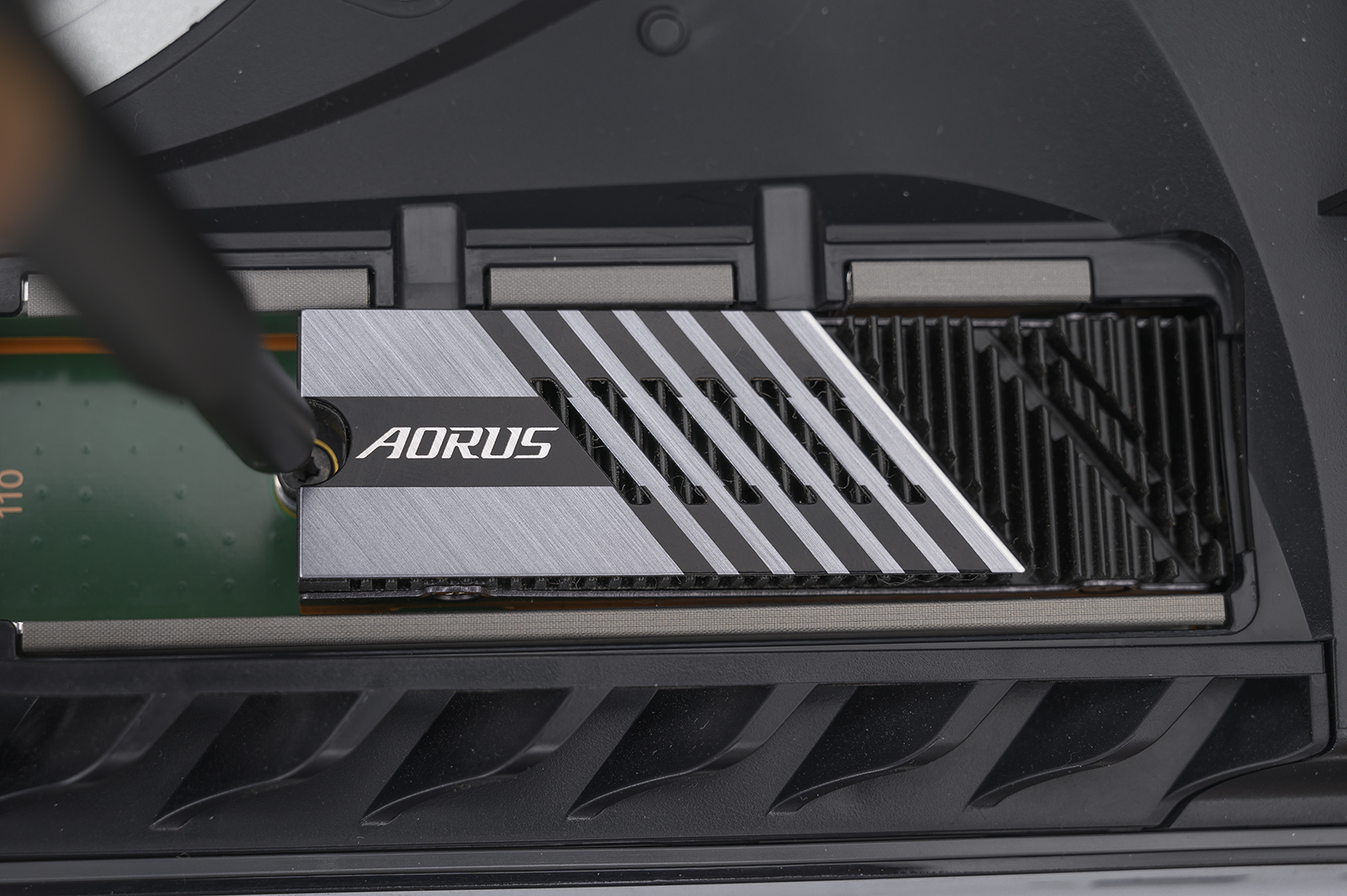 pcie4.0ssd固态硬盘测评,pcie3.04.0固态硬盘选择