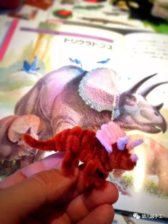 毛根扭扭棒手工制作过程图文,毛根扭扭棒手工制作教程过程图文