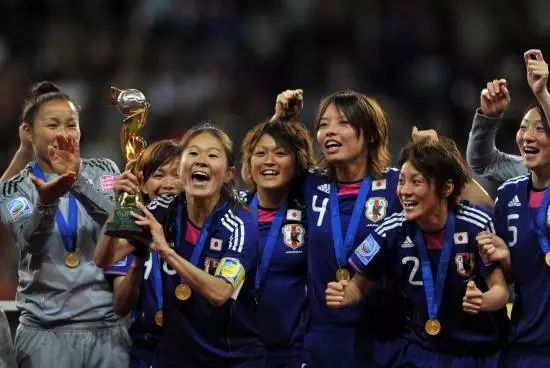 日本j联赛比赛时发生地震,j联赛外援去世