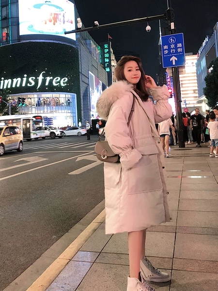 软绵绵的吐司面包,轻暖蓬松面包服