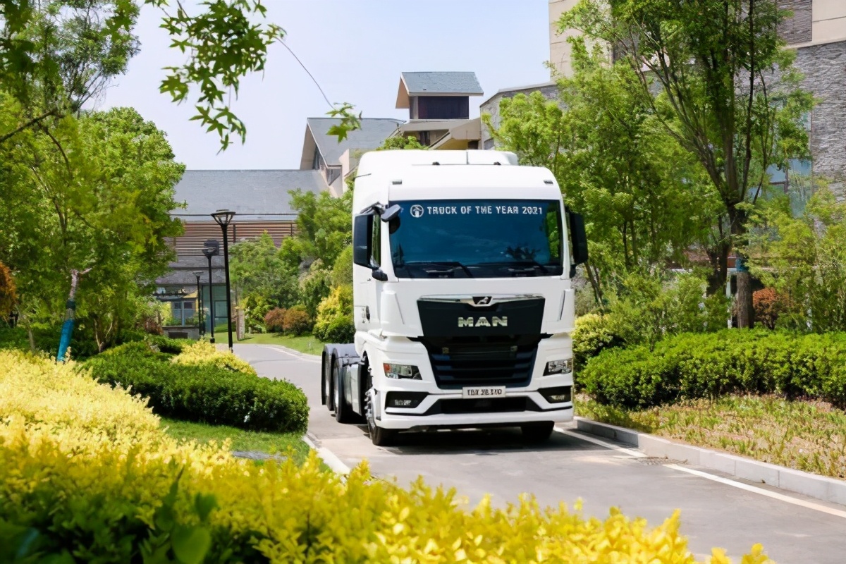 百年曼恩意气风发全新一代TGX走进泉城济南