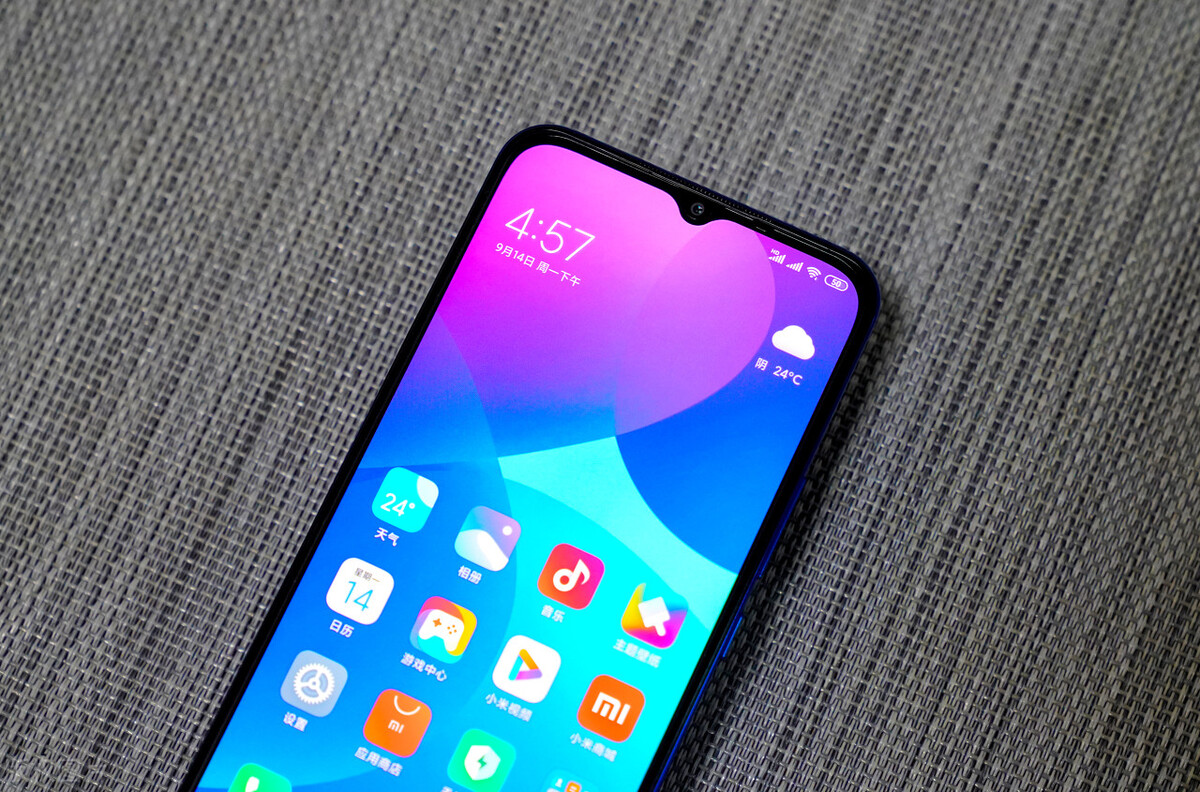 手机年年换新款合适吗,手机年年换二手值吗