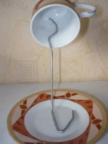 杯子手工改造,手工装饰自己的玻璃杯