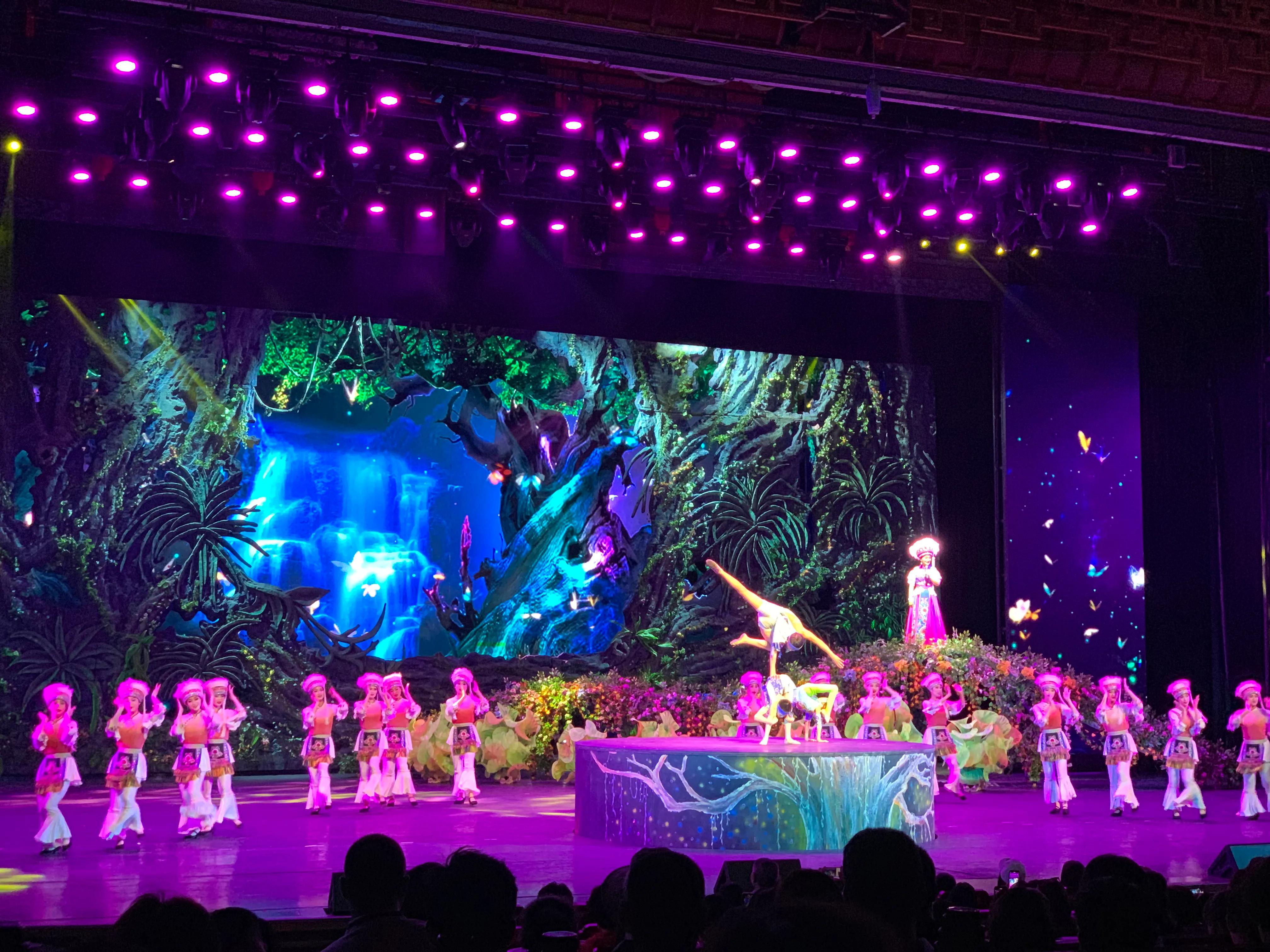 张家界魅力湘西最后互动,张家界千古情和魅力湘西距离多远